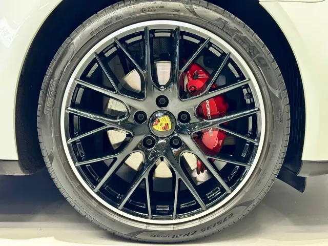 Porsche Panamera — Фото автомобиля 11