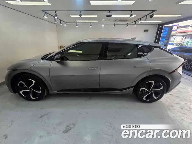 Kia EV6 — Фото автомобиля 5