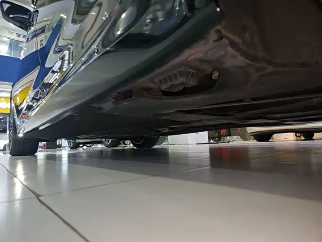 BMW 5 Series — Фото автомобиля 21