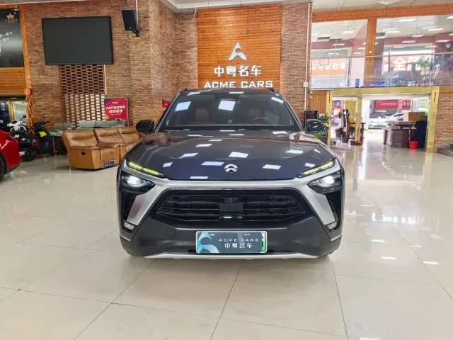 Nio ES8 — Фото автомобиля 2