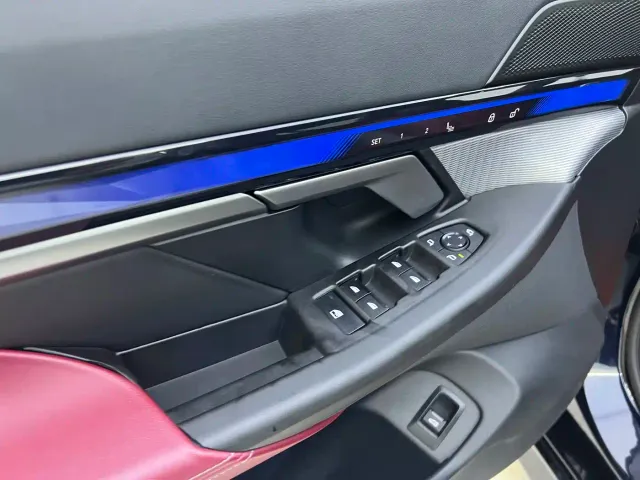 BMW 5 Series — Фото автомобиля 4
