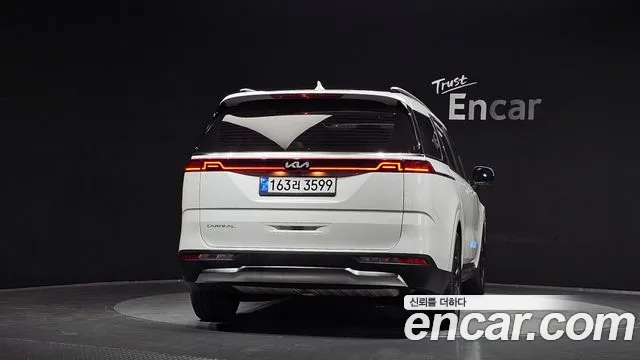 Kia Canival Carnival 4 поколение Дизель 9 мест Signature — Фото автомобиля 4