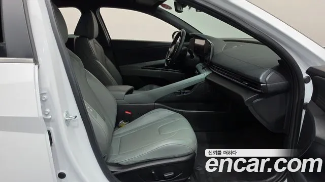 Hyundai Avante CN7 — Фото автомобиля 16