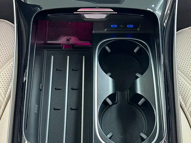 Mercedes-Benz Maybach S-Class — Фото автомобиля 18