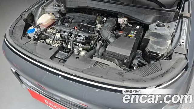 Hyundai Kona Kona (SX2) Бензин 1.6 турбо 2WD — Фото автомобиля 6