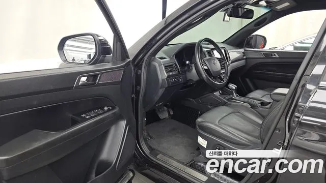 KG_Mobility_Ssangyong Rexton Новый Rexton Sport Khan Дизель 2.2 4WD — Фото автомобиля 10