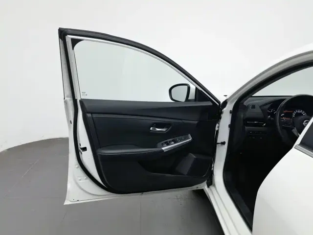 Nissan Sylphy — Фото автомобиля 8