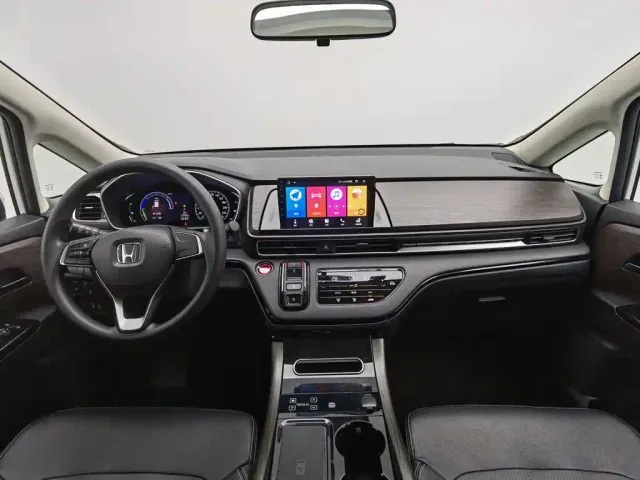 Honda Odyssey — Фото автомобиля 5