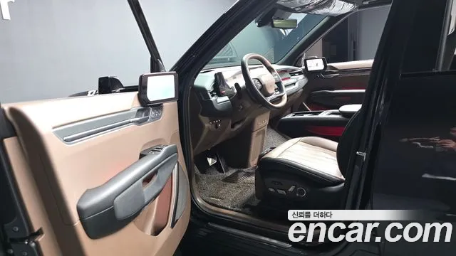 Kia EV9 — Фото автомобиля 10