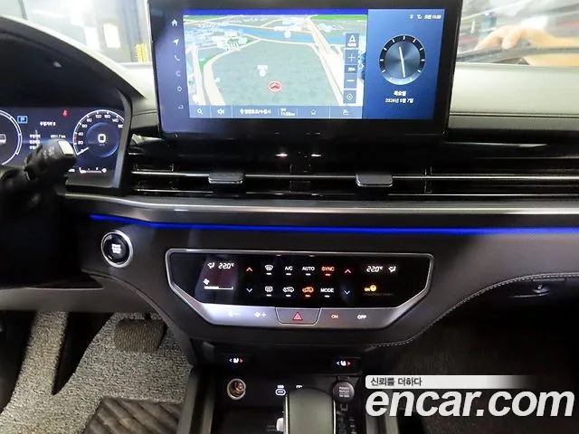 KG_Mobility_Ssangyong Rexton Новый Rexton Sport Khan Дизель 2.2 4WD — Фото автомобиля 11