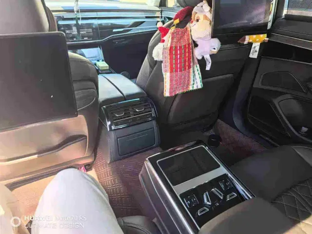 Audi A8 — Фото автомобиля 30
