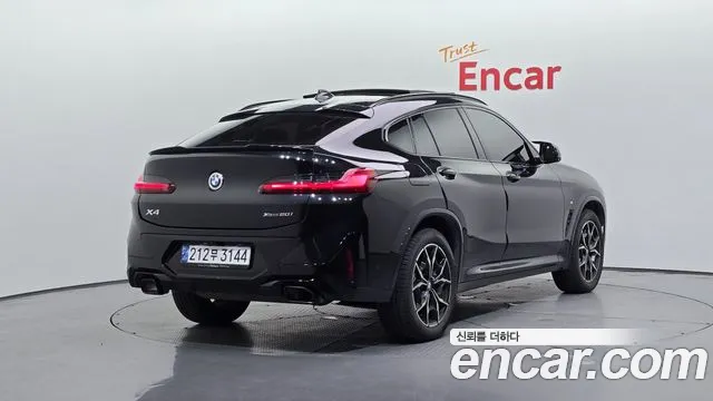 BMW X4 xDrive20i M Sport — Фото автомобиля 2