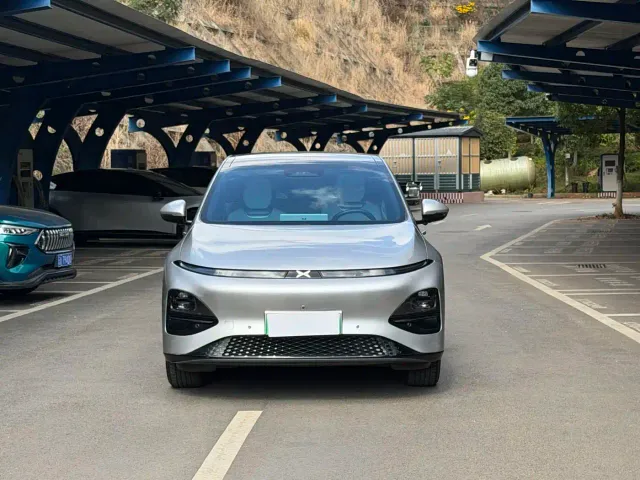 Xpeng G6 — Фото автомобиля 2