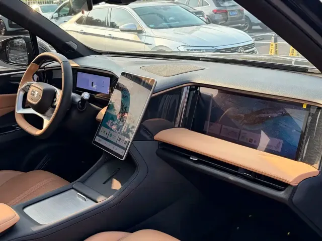 Geely Galaxy L7 — Фото автомобиля 15