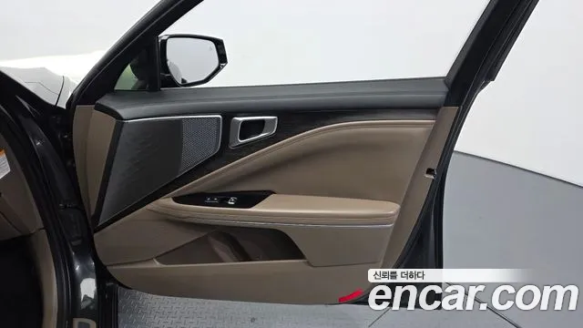 Kia K8 Hybrid — Фото автомобиля 13