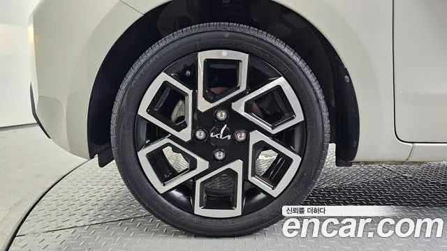 Kia RAY Новый Kia Ray Prestige — Фото автомобиля 5