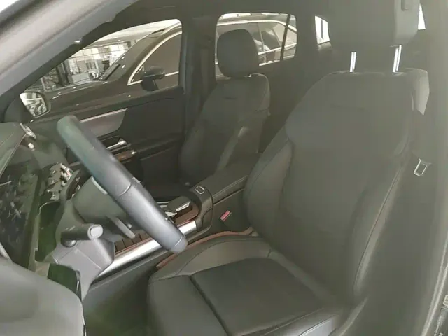Mercedes-Benz EQA — Фото автомобиля 19