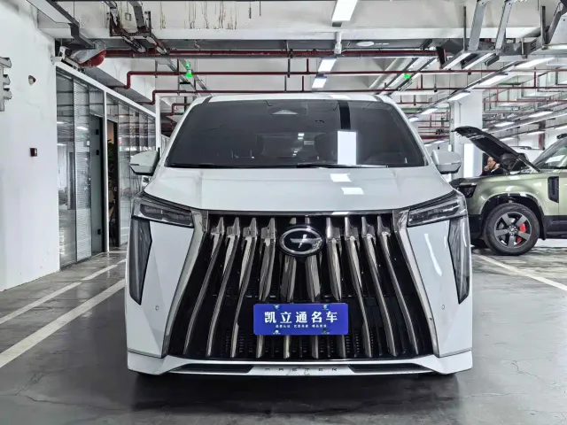 GAC Trumpchi M8 — Фото автомобиля 2