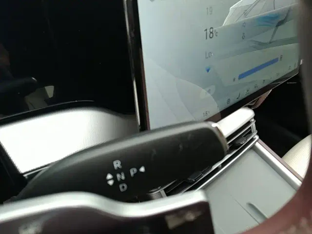BYD Seal 07 DM-i — Фото автомобиля 13