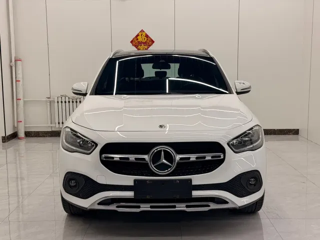 Mercedes-Benz GLA-Class — Фото автомобиля 2