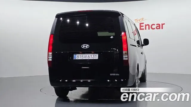 Hyundai Staria — Фото автомобиля 4