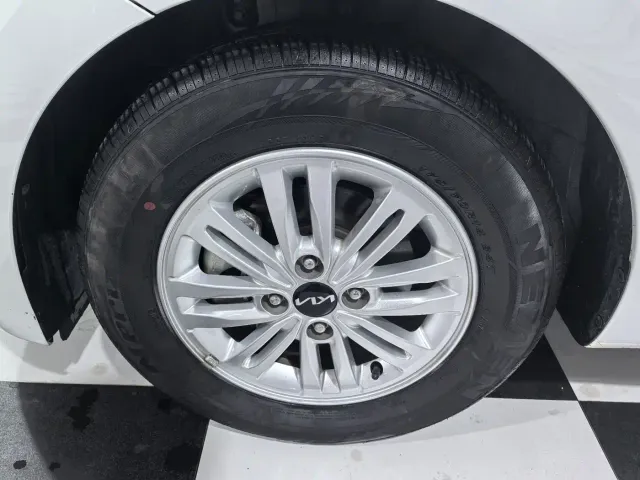 Kia Huan Chi — Фото автомобиля 8