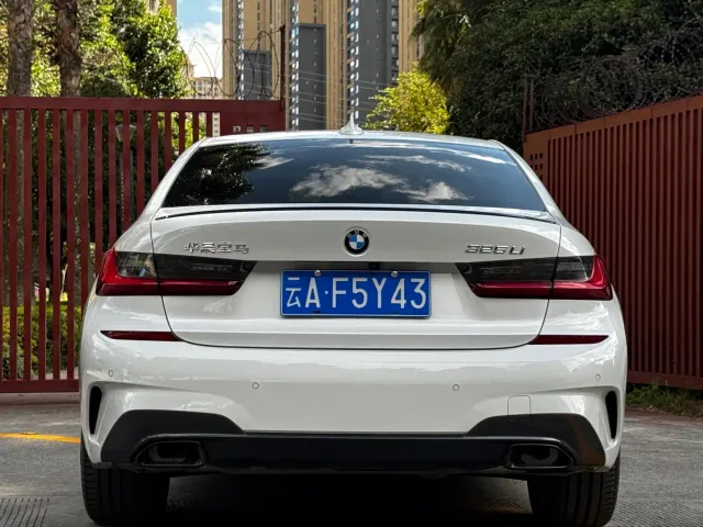 BMW 3 Series — Фото автомобиля 26
