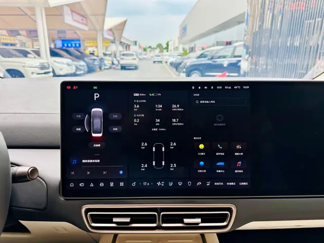 Li Auto Li Auto MEGA 2025 Model Home Family Special Edition — Фото автомобиля 10