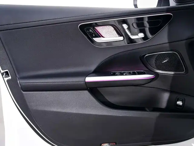 Mercedes-Benz C-Class — Фото автомобиля 17