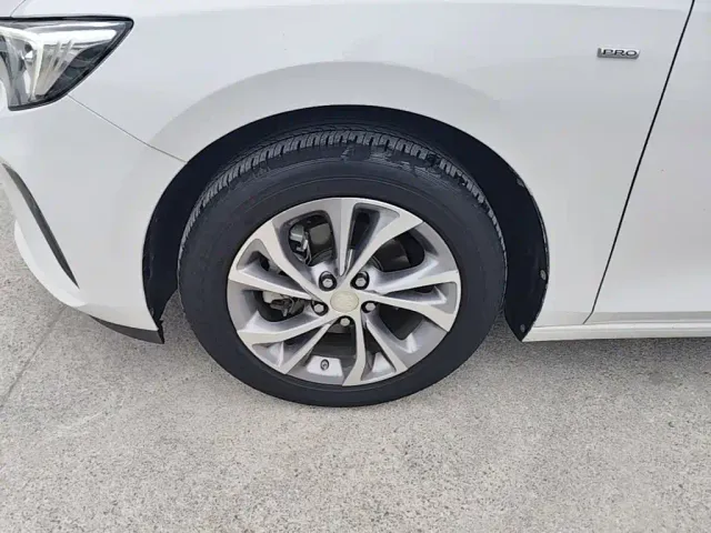 Buick Verano — Фото автомобиля 22