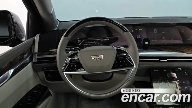 Cadillac Escalade Generation 5 — Фото автомобиля 12