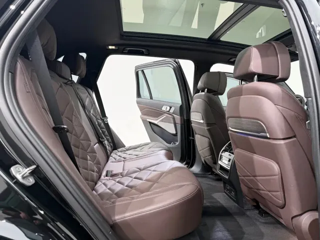 BMW X5 — Фото автомобиля 9
