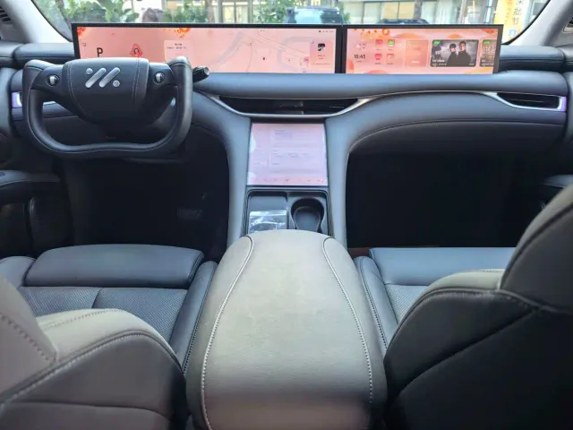 IM Motors LS6 — Фото автомобиля 12