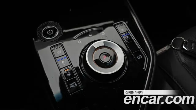 Kia Niro Niro (New) — Фото автомобиля 12