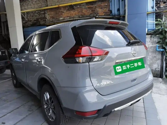 Nissan X-Trail — Фото автомобиля 4