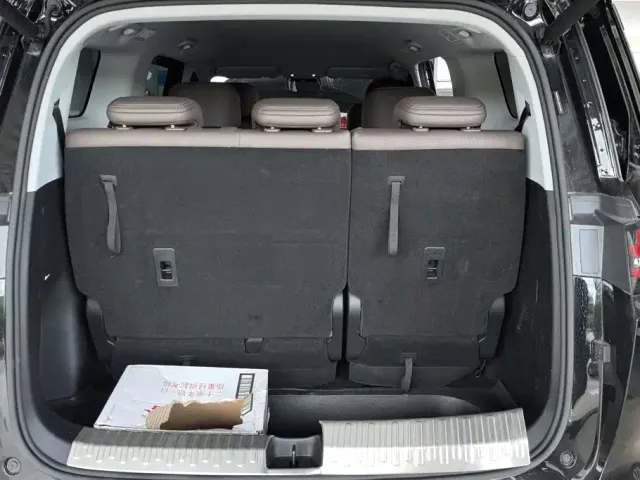 Wuling Starlight 730 — Фото автомобиля 4