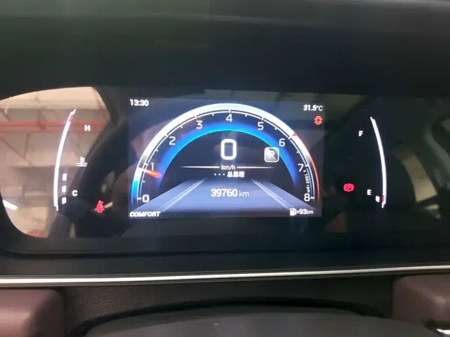 GAC Trumpchi M6 — Фото автомобиля 11