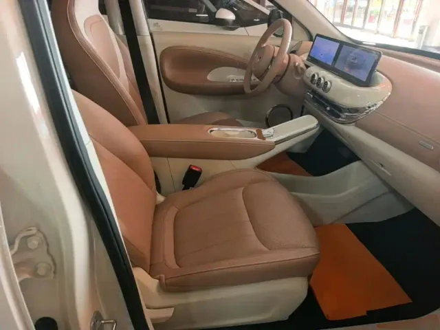 Wuling Bingo — Фото автомобиля 24