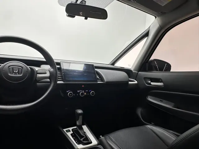 Honda Fit — Фото автомобиля 14