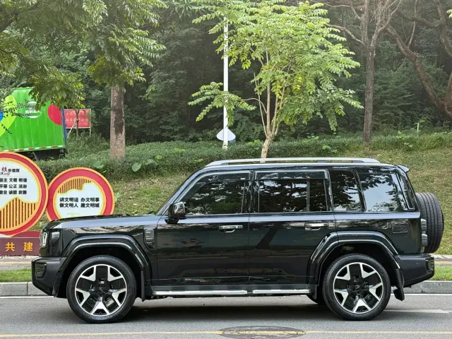 iCAR V27 — Фото автомобиля 3