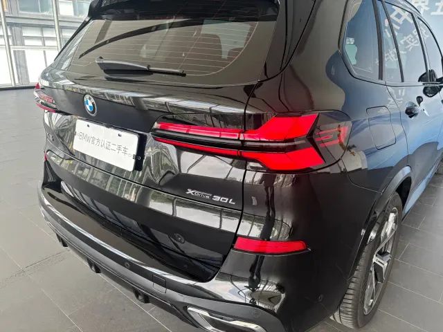 BMW X5 — Фото автомобиля 5