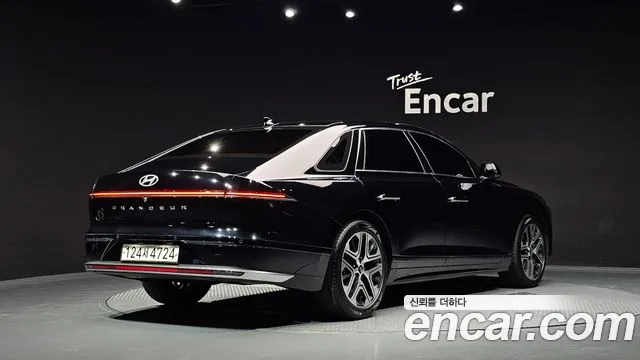 Hyundai Grandeur Grandeur (GN7) 3.5 Бензин 2WD — Фото автомобиля 2