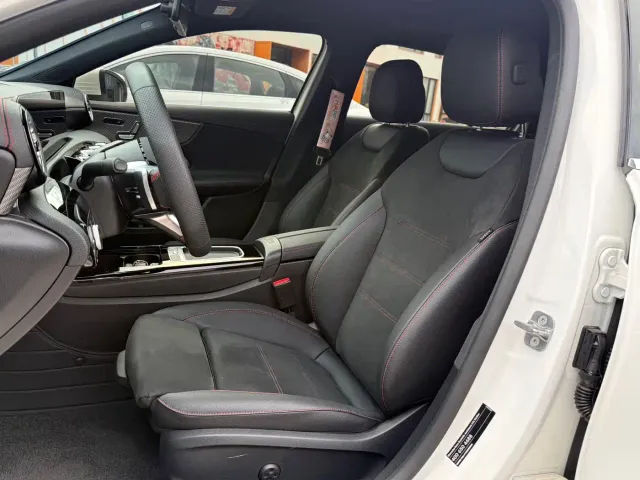 Mercedes-Benz A-Class — Фото автомобиля 9