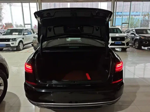 Volkswagen Passat — Фото автомобиля 18