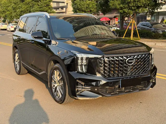 GAC Trumpchi GS8 — Фото автомобиля 3