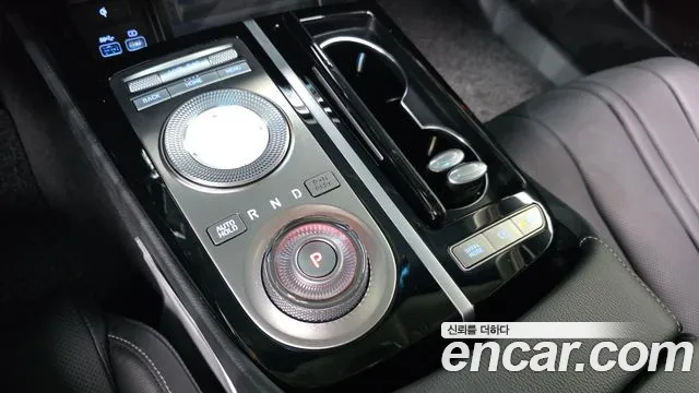 Genesis G80 Бензин 2.5 турбо 2WD — Фото автомобиля 9