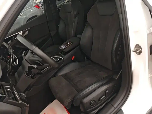 Audi A4L — Фото автомобиля 10