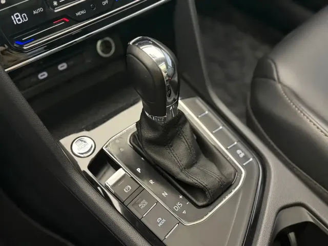 Volkswagen Tharu — Фото автомобиля 12