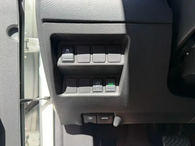 Nissan X-Trail — Фото автомобиля 5
