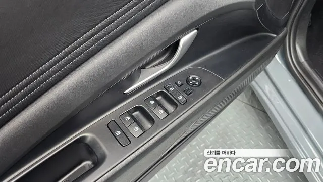 Hyundai AVANTE Avante (CN7) — Фото автомобиля 18